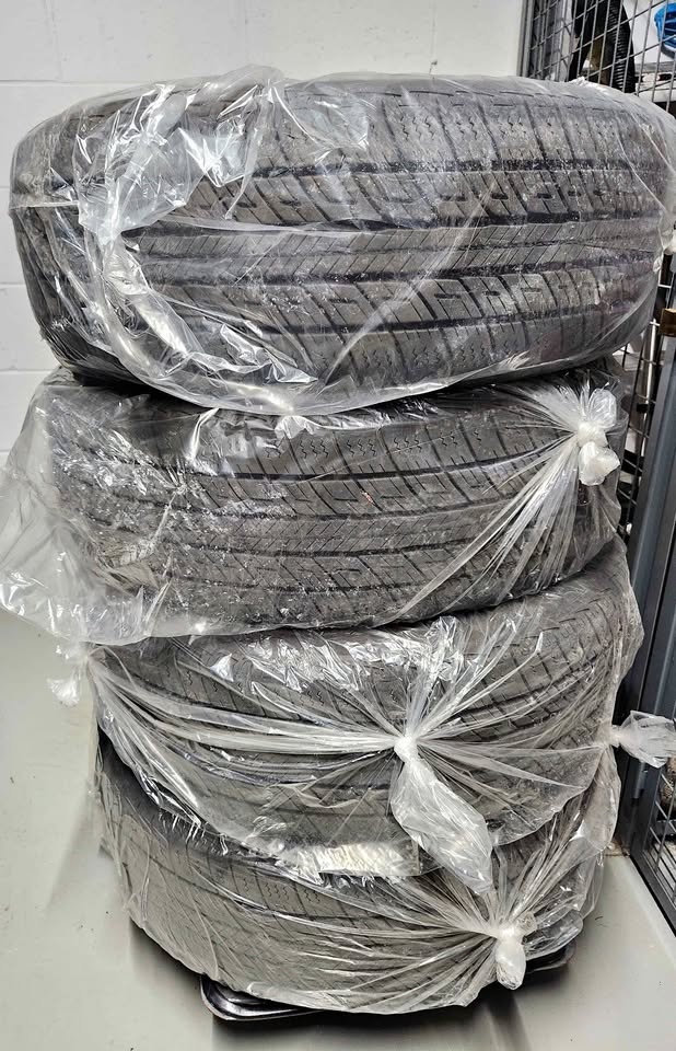 Uniroyal Tiger Paw Touring All Season Tires 235/50 R19 🏆