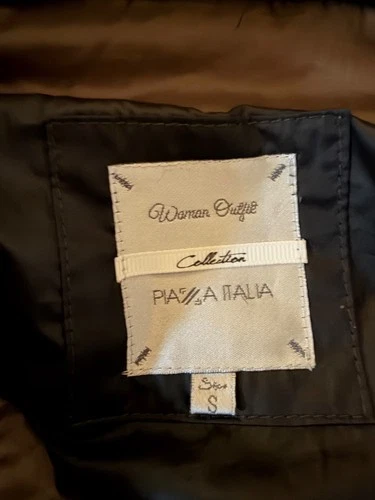 Plaza Italia Women’s Black Puffer Jacket - photo 3
