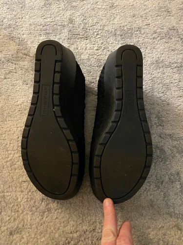 Women's Black Steve Madden Wedged Sandals - photo 3
