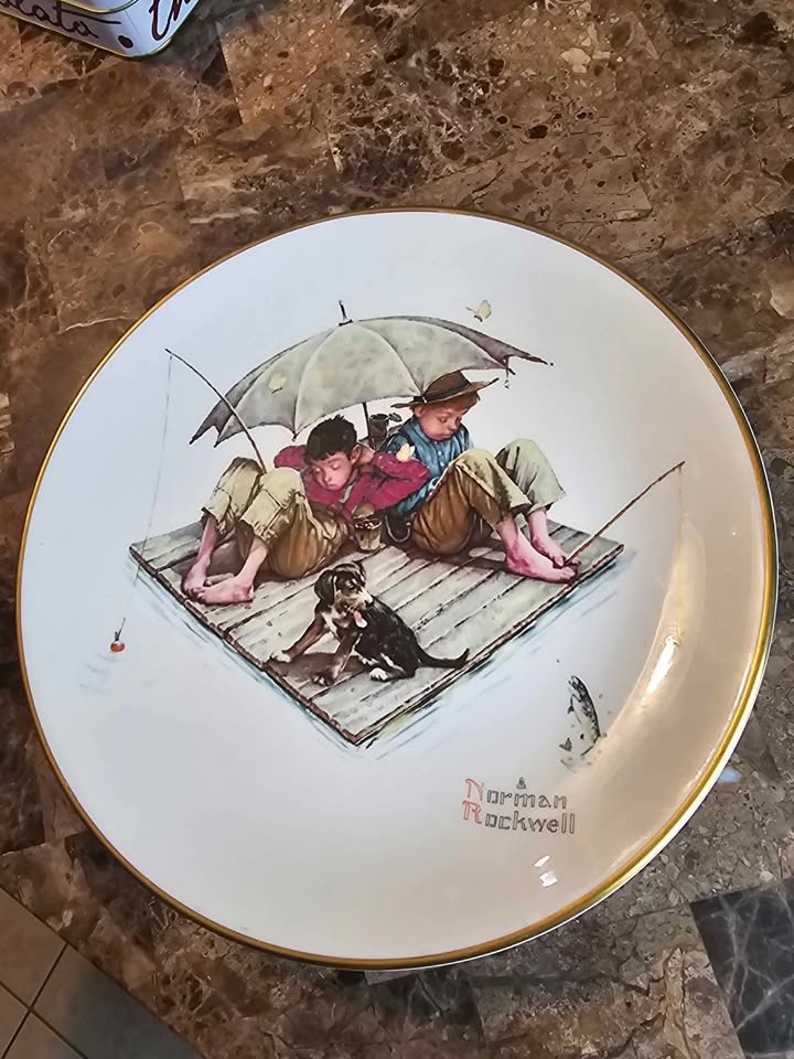 Norman Rockwell 'Fishermen's Paradise' Plate