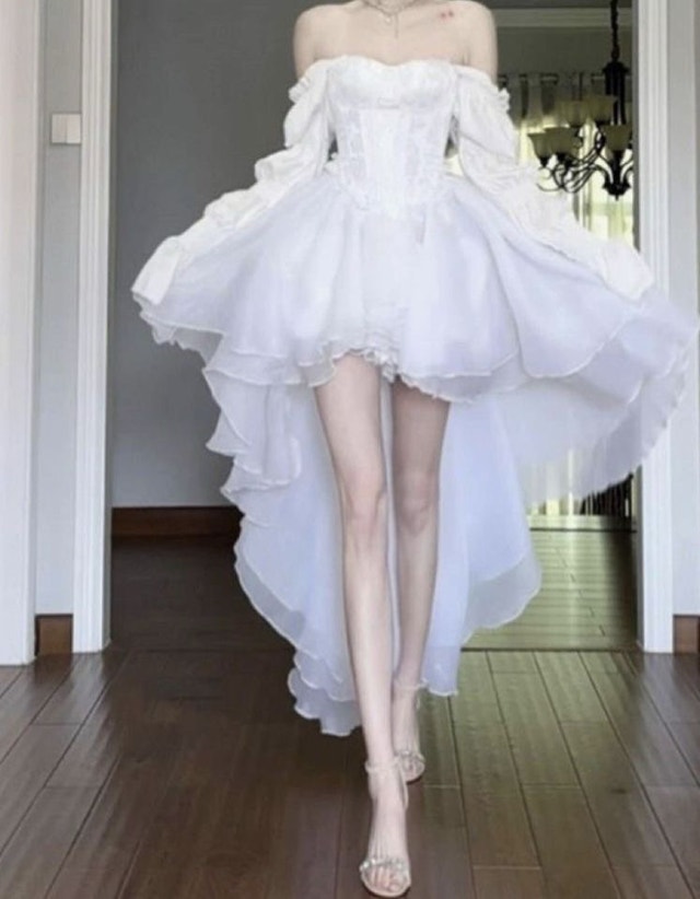 Elegant White Dress - Size Small - photo 2