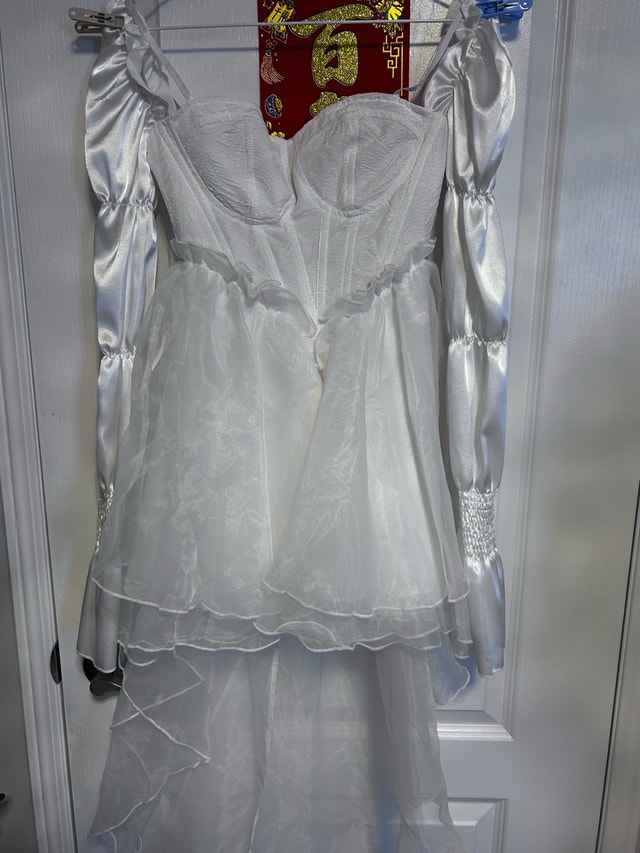 Elegant White Dress - Size Small - photo 3
