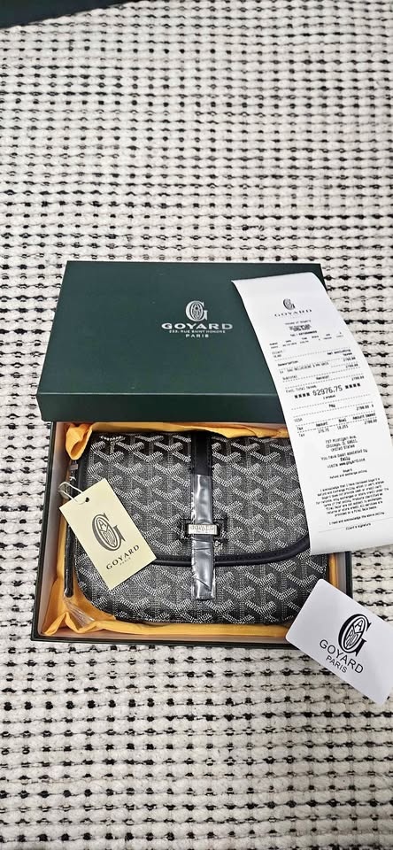 Goyard bag black with box and receipt