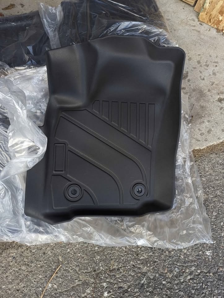 Toyota Tacoma All Weather Floor Mats (2024-2025) - photo 2