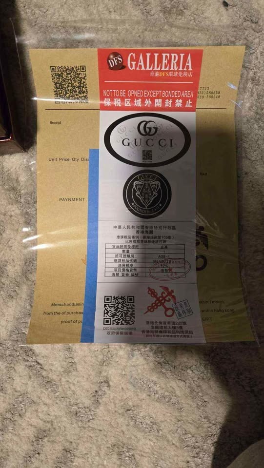 Brand new Gucci side bag ($80) - photo 2