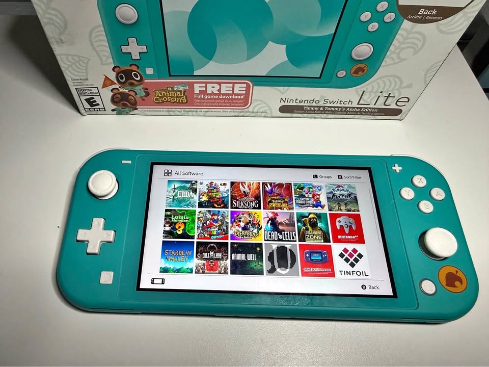 Nintendo Switch Lite - Modded - Packed with games - Animal Cross