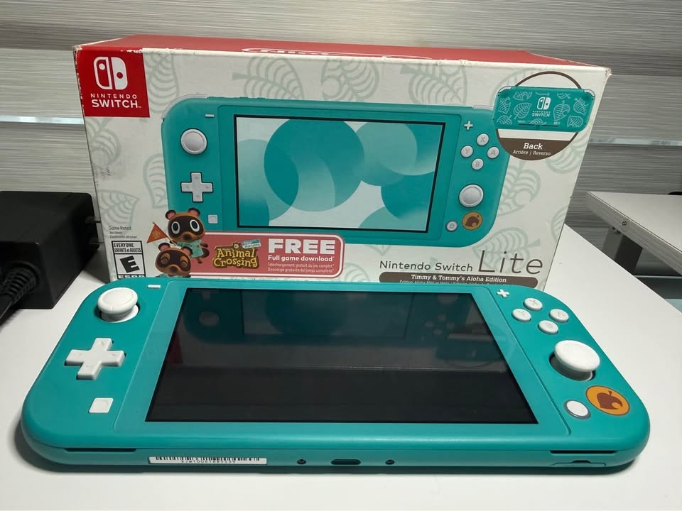 Nintendo Switch Lite - Modded - Packed with games - Animal Cross - photo 3