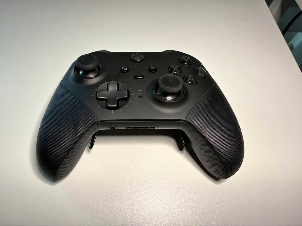 Xbox Elite Series 2 Controller – TMR Joystick Upgrade