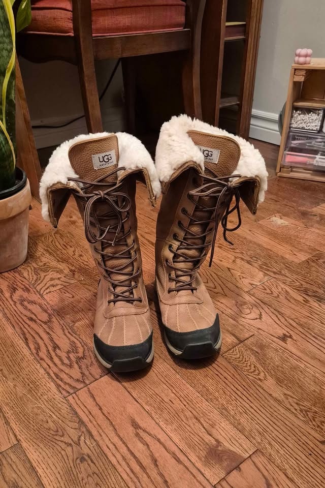 UGG Boots - Adirondack III Tall - photo 2