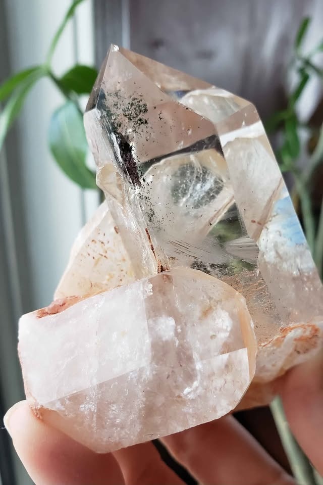 Stunning Garden Quartz Cluster - Brazil - photo 2