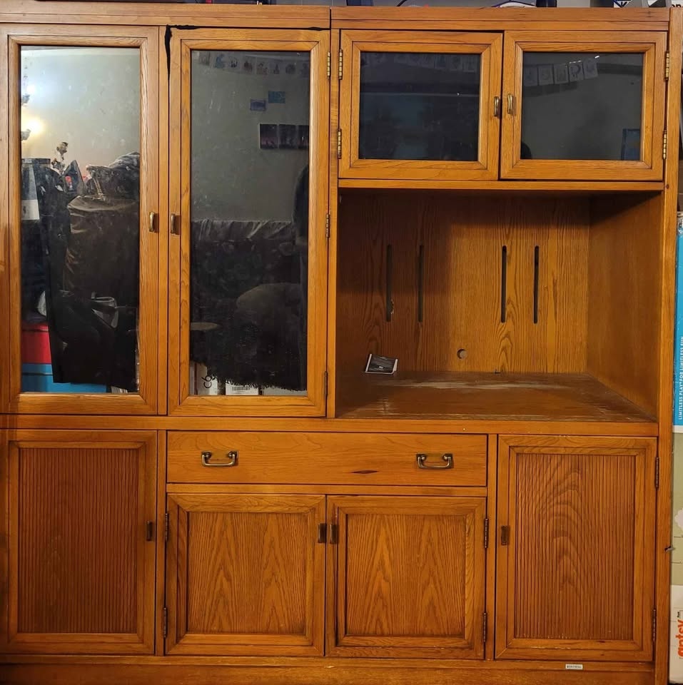 Solid Wood Entertainment Unit 🏆