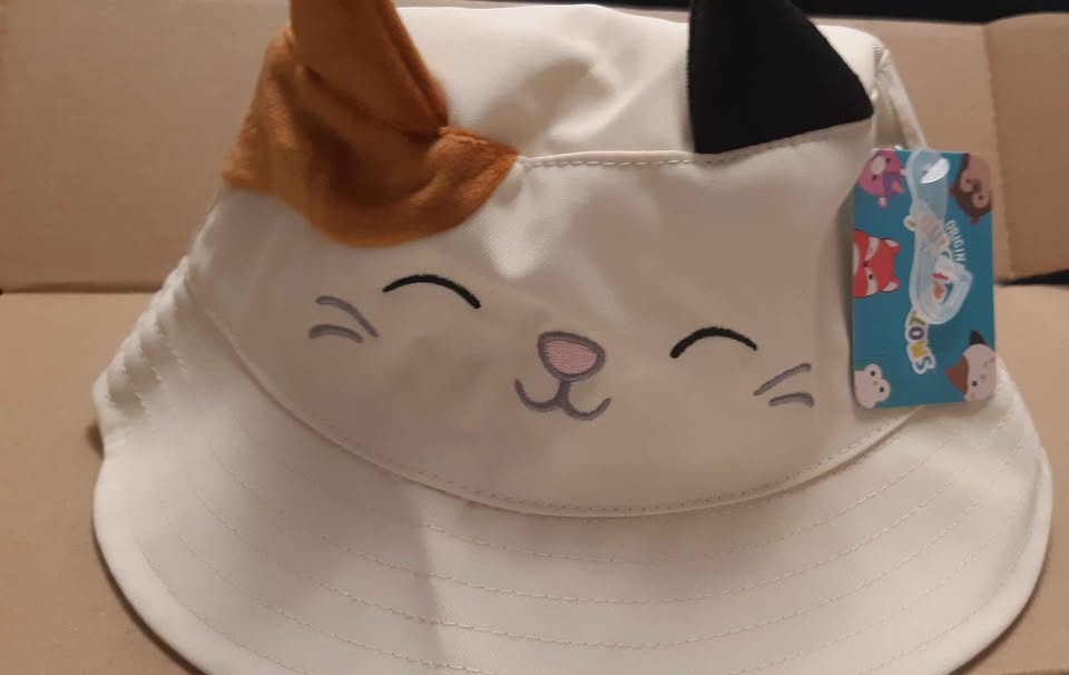 Brand New Squishmallow Bucket Hat 🏆 - photo 2