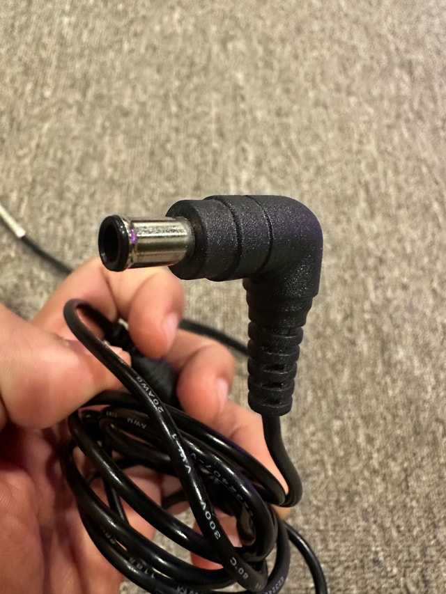 Samsung AC Adapter A4819_FDY 19V 2.53A - photo 3