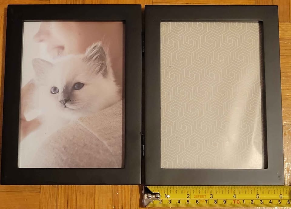 Brand New Photo Frames - 2 Different Types 🏆 - photo 2