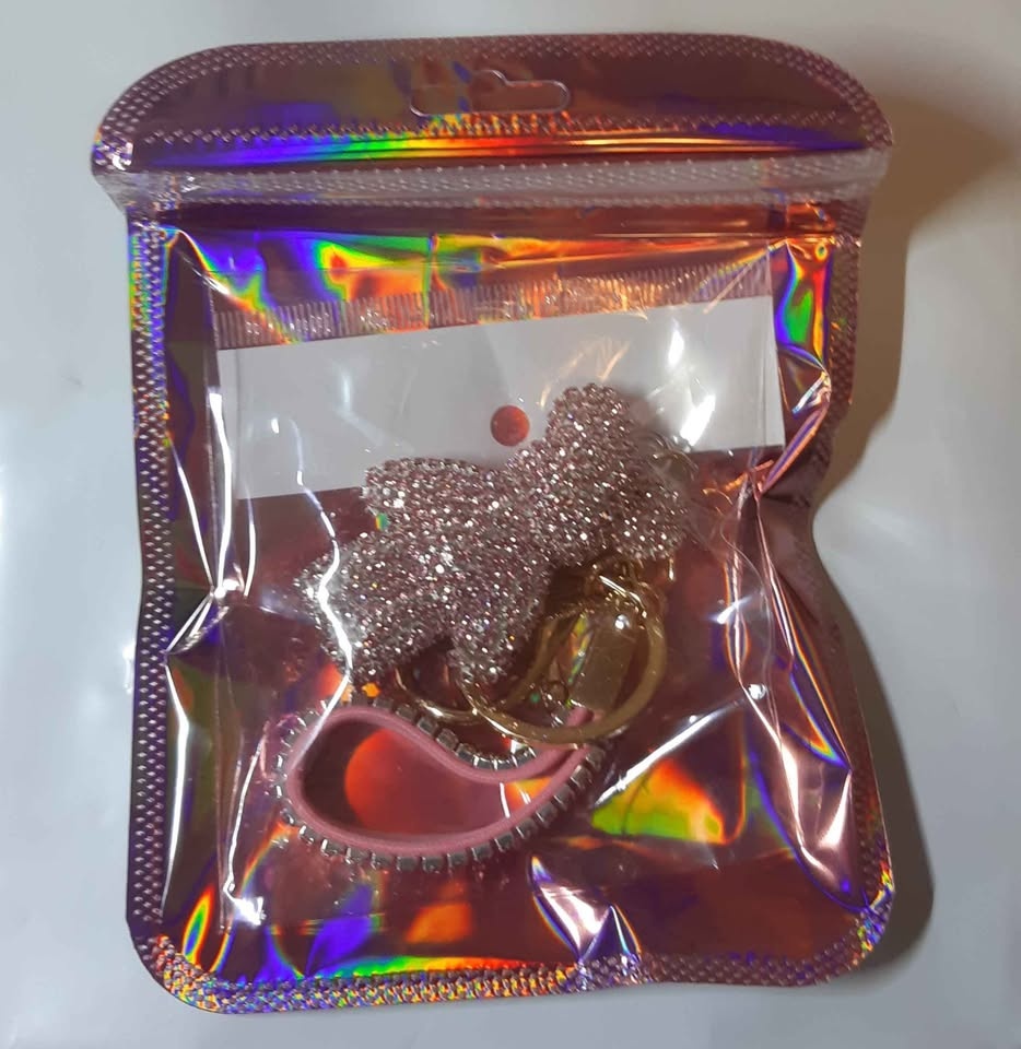 Luxury Rhinestone Encrusted Bear Keychain 🏆 - photo 3