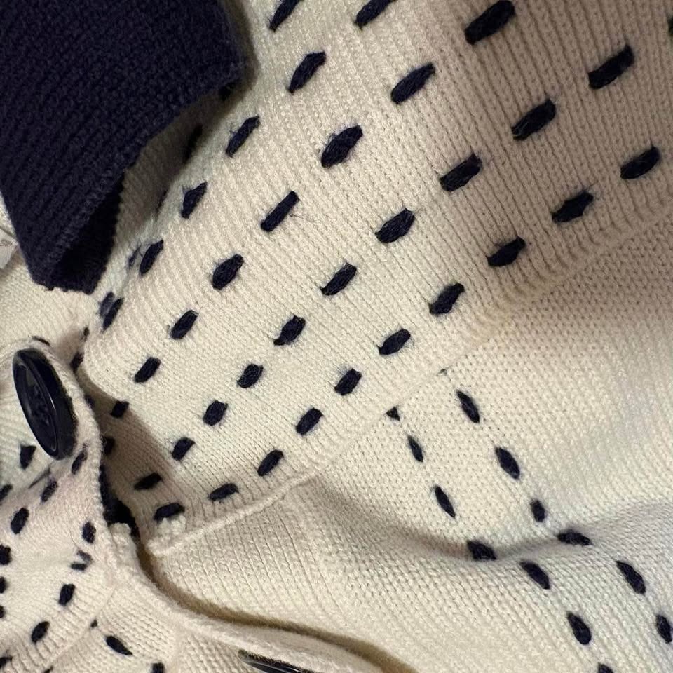 Tanjay Petites Embroidered Knit Cardigan | Small | Cream & Navy - photo 3