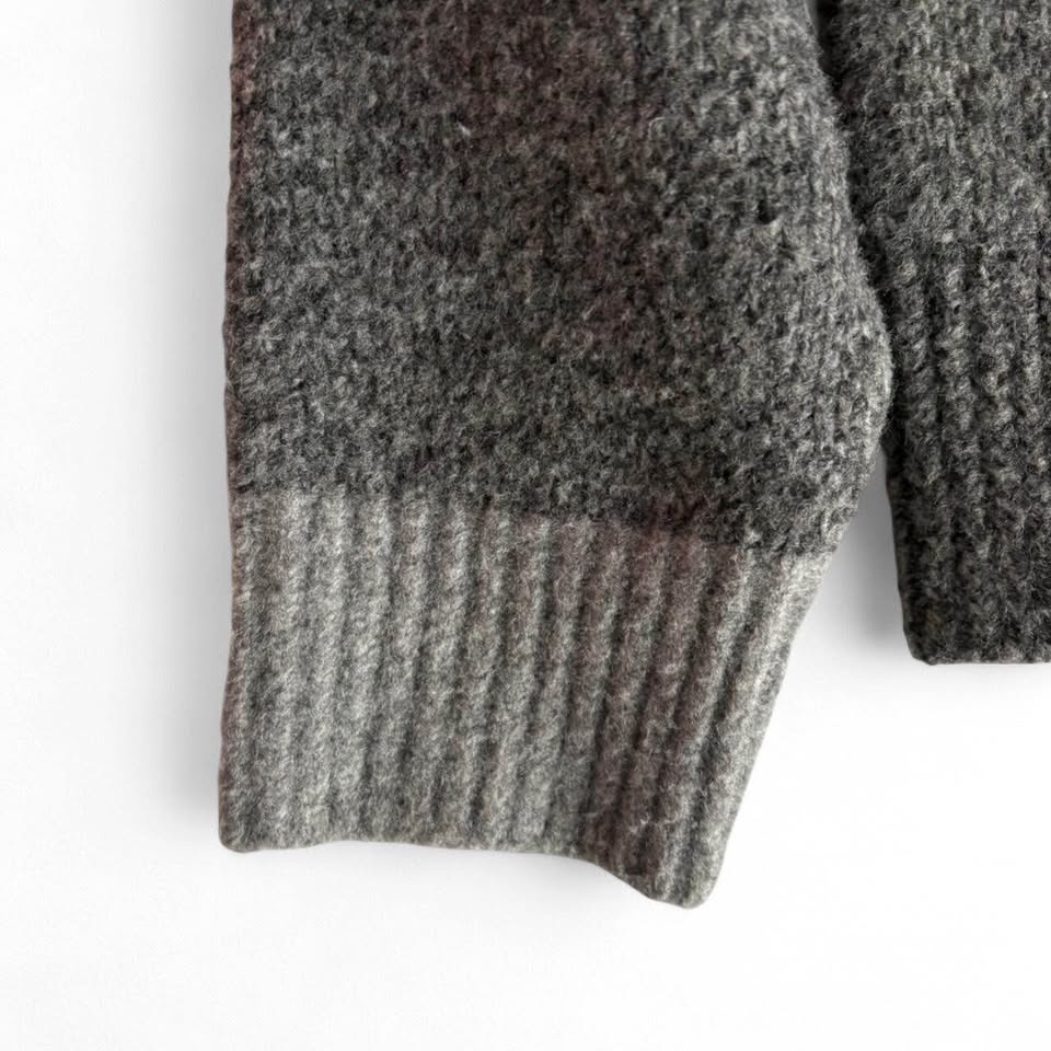 Uniqlo x JW Anderson Sweater - Gray (Size S) - photo 4