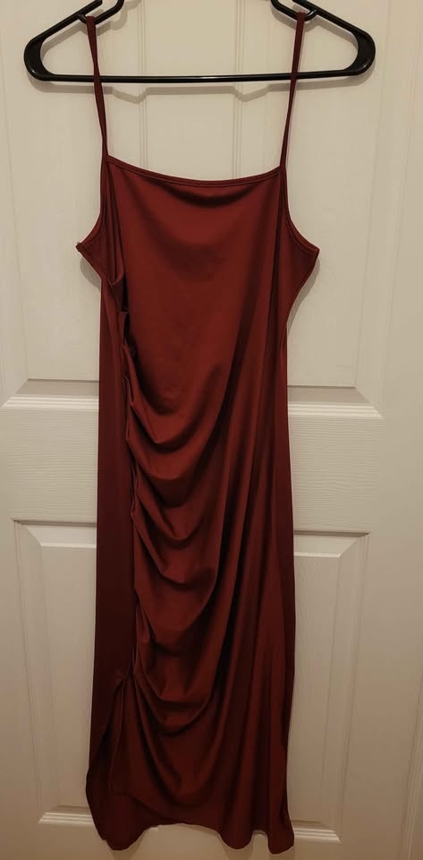 Long burgundy dress - small - photo 2