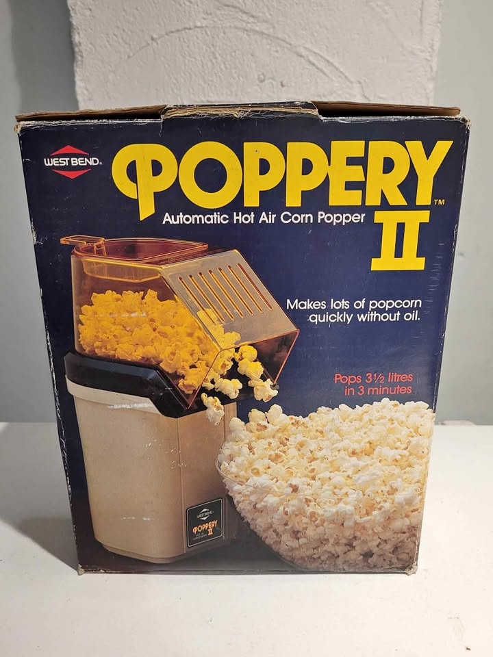 Automatic Popcorn maker - price reduce due to a small crack in t