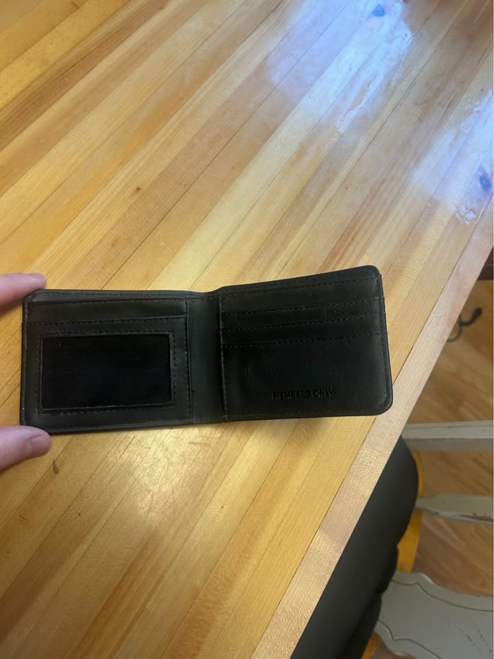 Members Only Black Wallet - photo 2