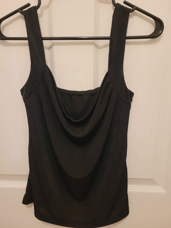 Woman tops - size small - photo 2