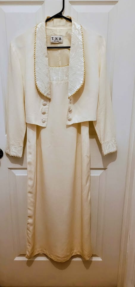 Women's Elegant Square Neck Long Sleeve Cropped Jacket, Paired w - photo 4