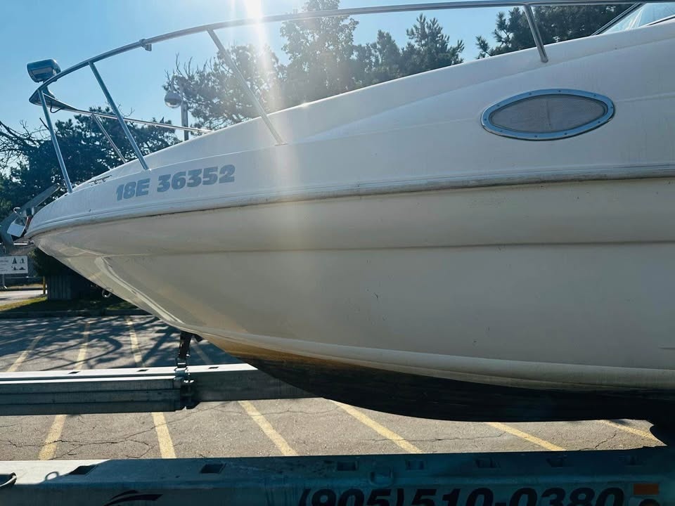 1998 Rinker Fiesta Vee 266 Boat - photo 5