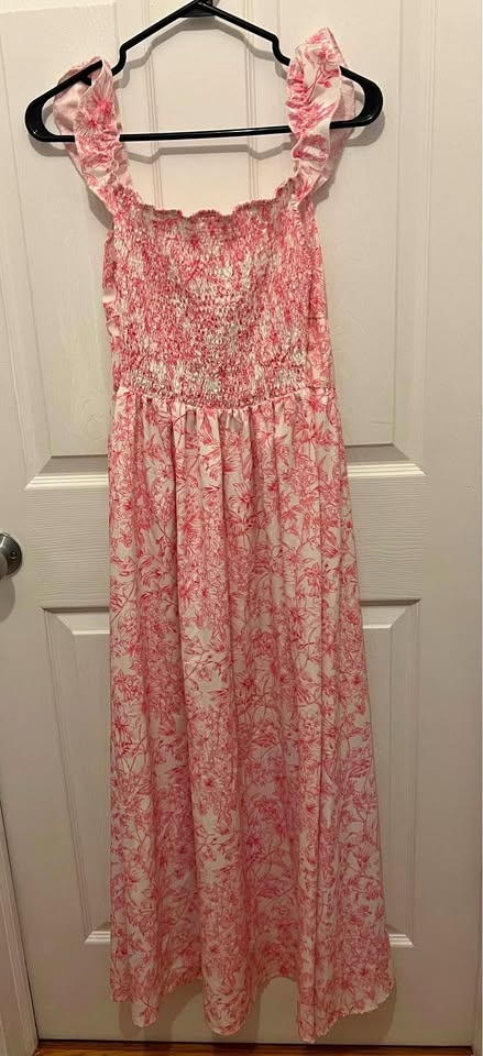 Beautiful casual floral dress - medium