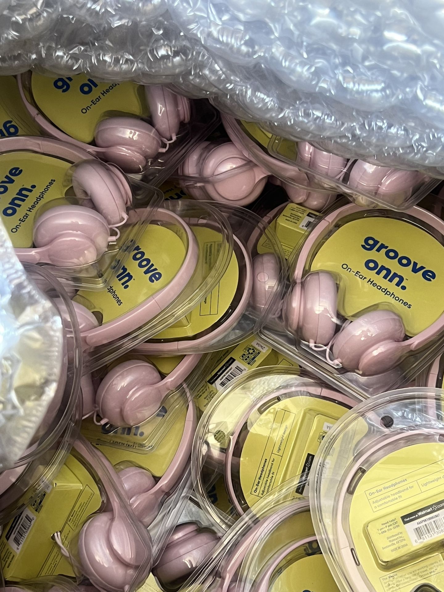 ONN On-Ear Headphones, Pink - Brand New (600 Pairs Available) - photo 3