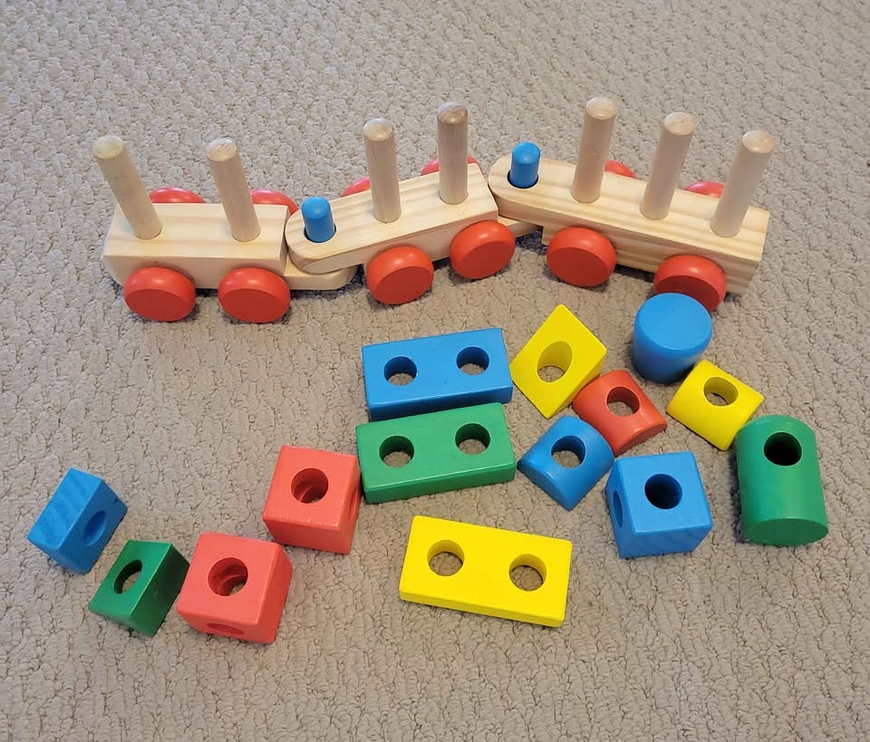 Melissa & Doug Stacking Train Set - photo 2