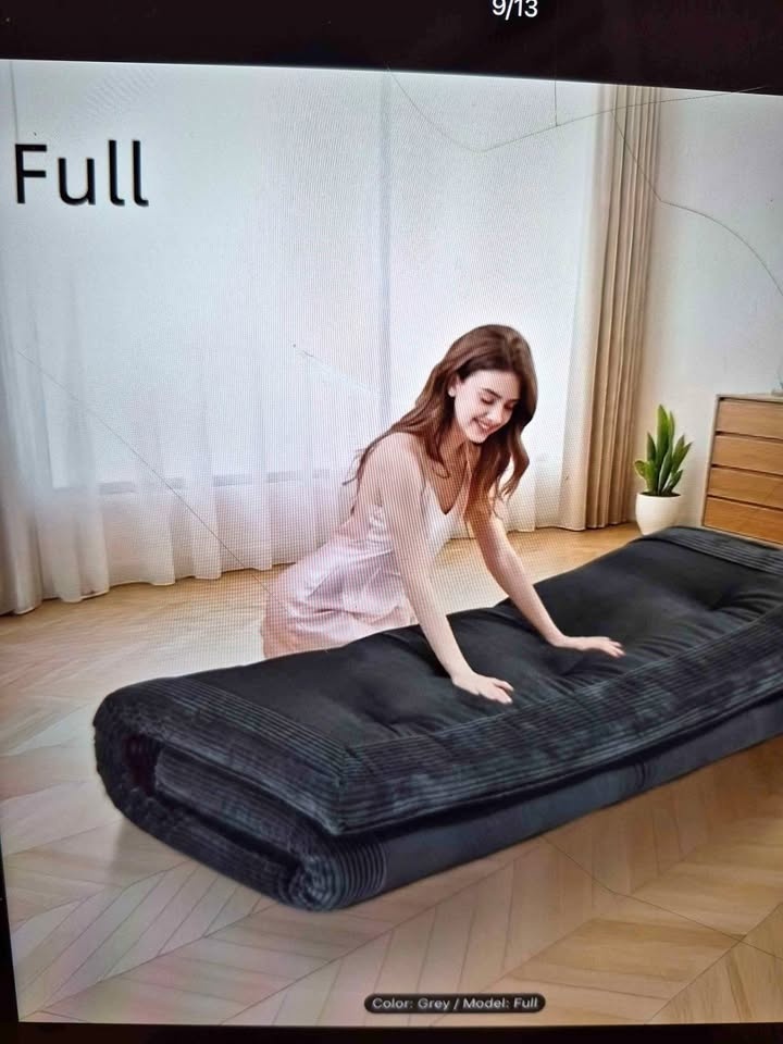Foldable 4 inch Full Mattress - Brand New