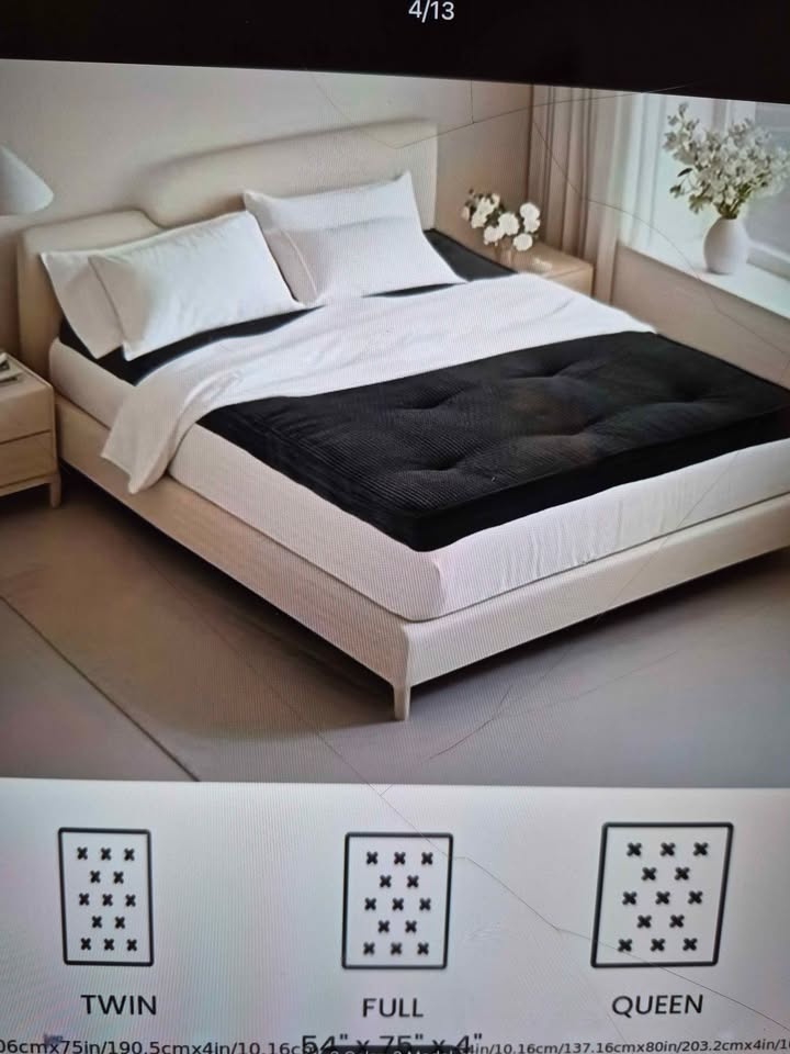 Foldable 4 inch Full Mattress - Brand New - photo 2