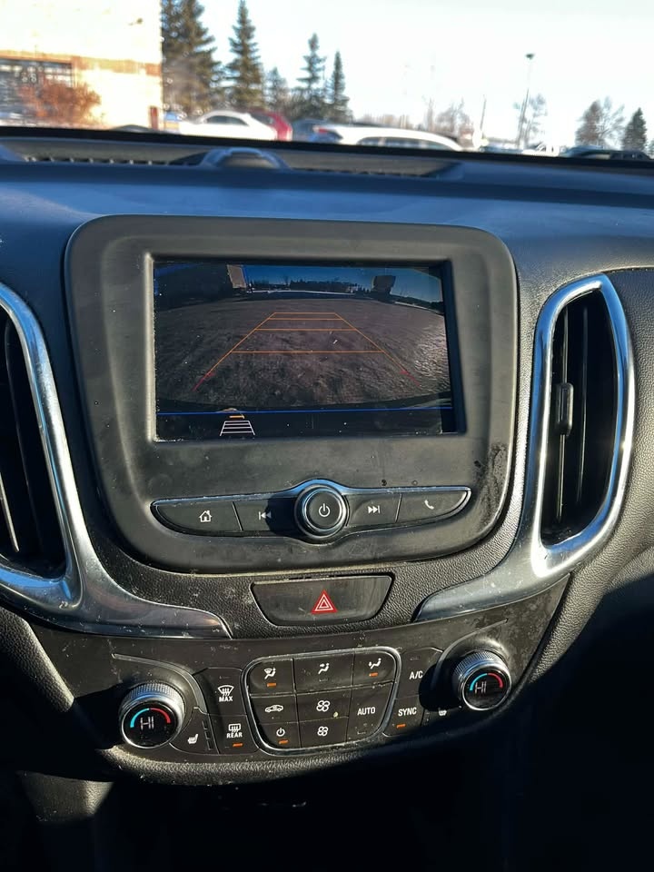 2020 Chevrolet Equinox LT AWD SUV w/ Remote Start - Clean Title - photo 3