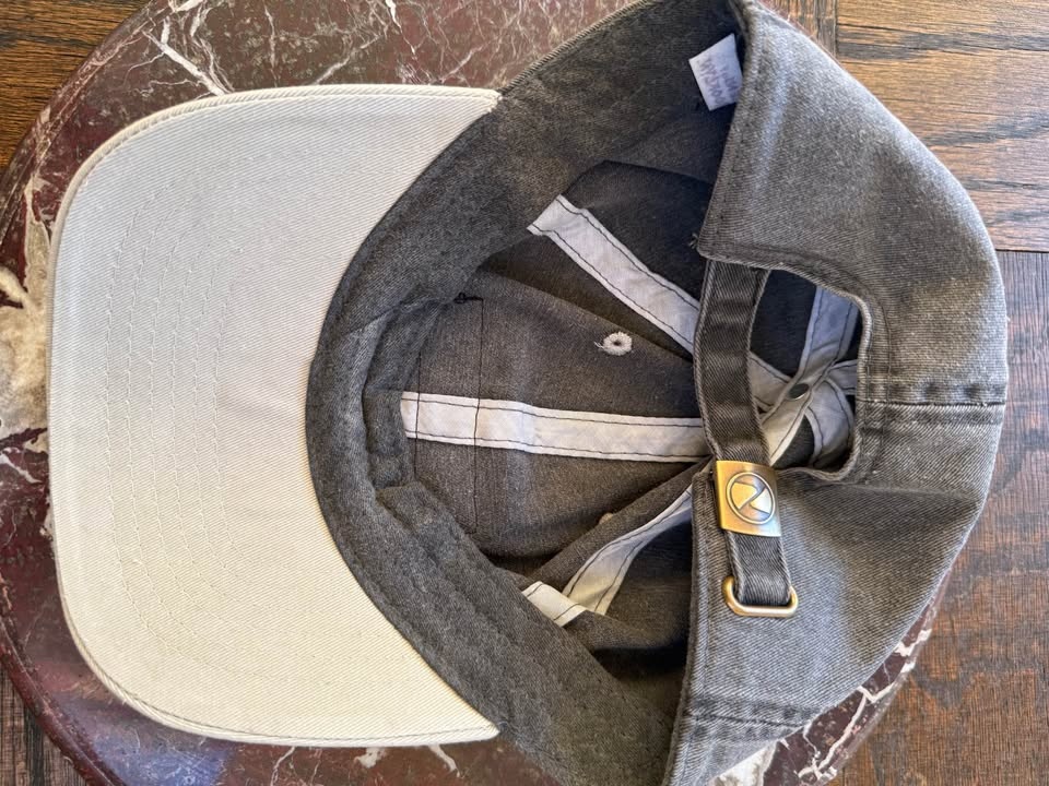 Aliens of Brooklyn - Savage Hat - photo 3