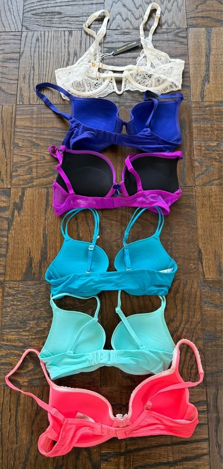 Women’s Bras - NWT & Like New - See Details - photo 2
