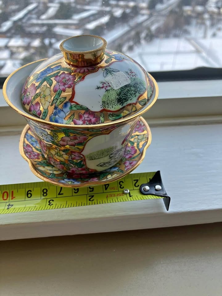 Chinese Floral Gold Trim Gaiwan Tea Cup Set