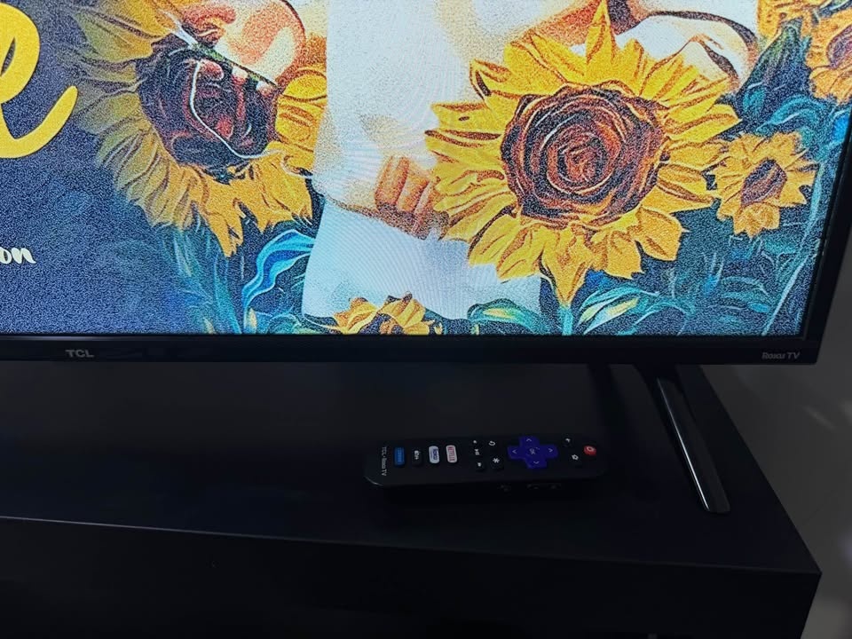 TCL 40 inch Roku Smart TV - Delivery Available - photo 3