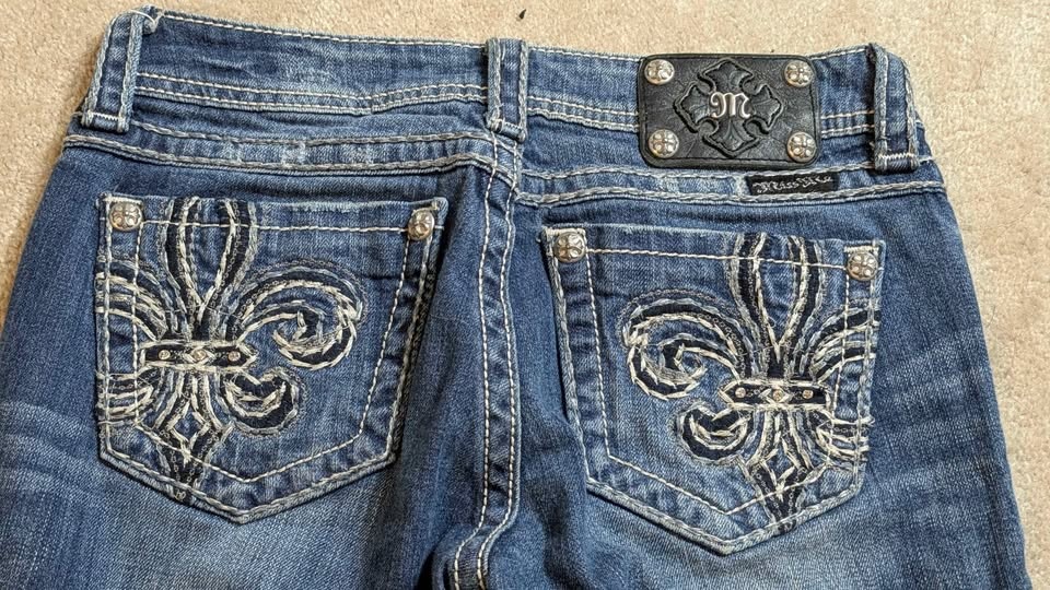 Miss Me Jeans! - Will lower price if you ask! - photo 3