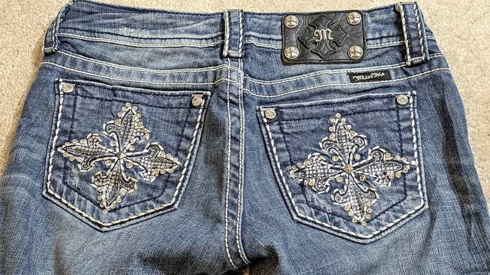 Miss Me Jeans! Y2k 2000s - Will lower price if you ask!