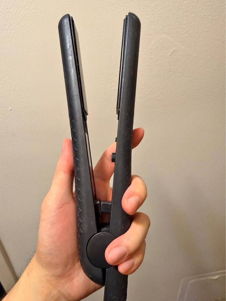 Ceramic Hair Straightener with Temp control