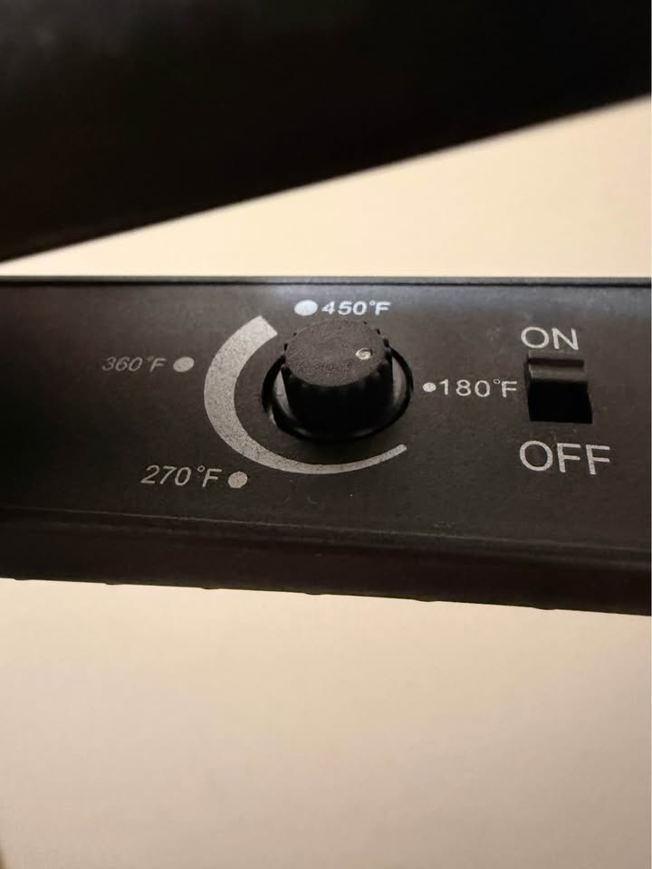 Ceramic Hair Straightener with Temp control - photo 3