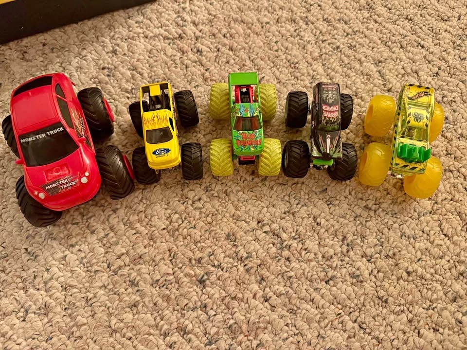 Monster Trucks