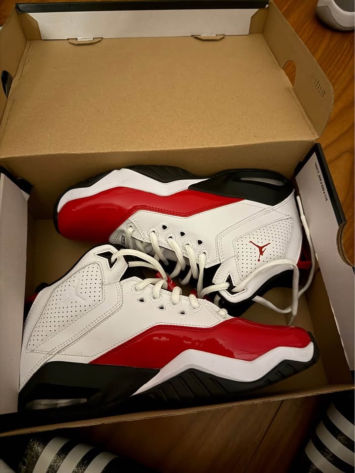 Jordan White Gym Red - photo 2