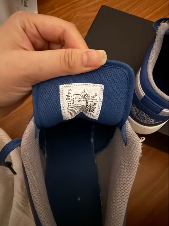 Jordan 1 Low True Blue - photo 2