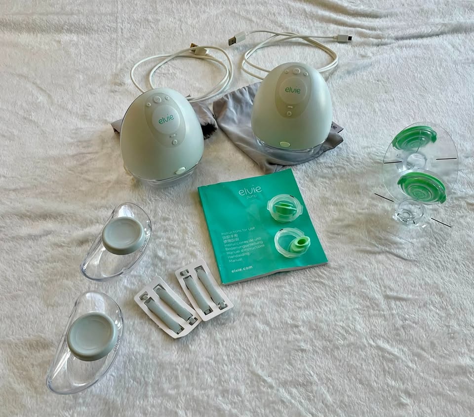 Elvie Wearable Milk Extractors & Dr Brown Bottle Wipes (3-pack)
