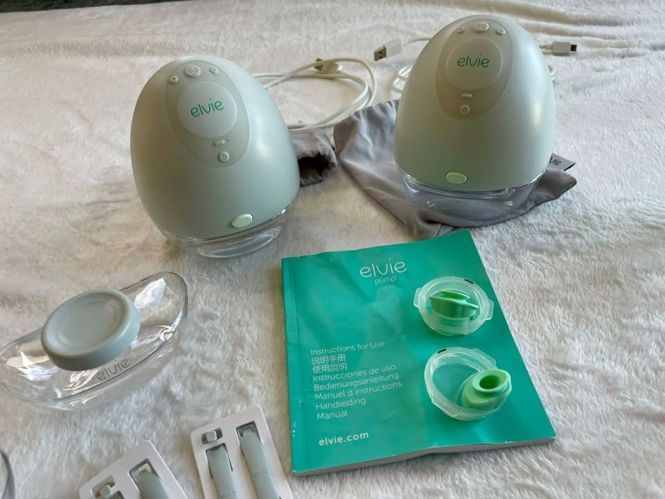 Elvie Wearable Milk Extractors & Dr Brown Bottle Wipes (3-pack) - photo 2