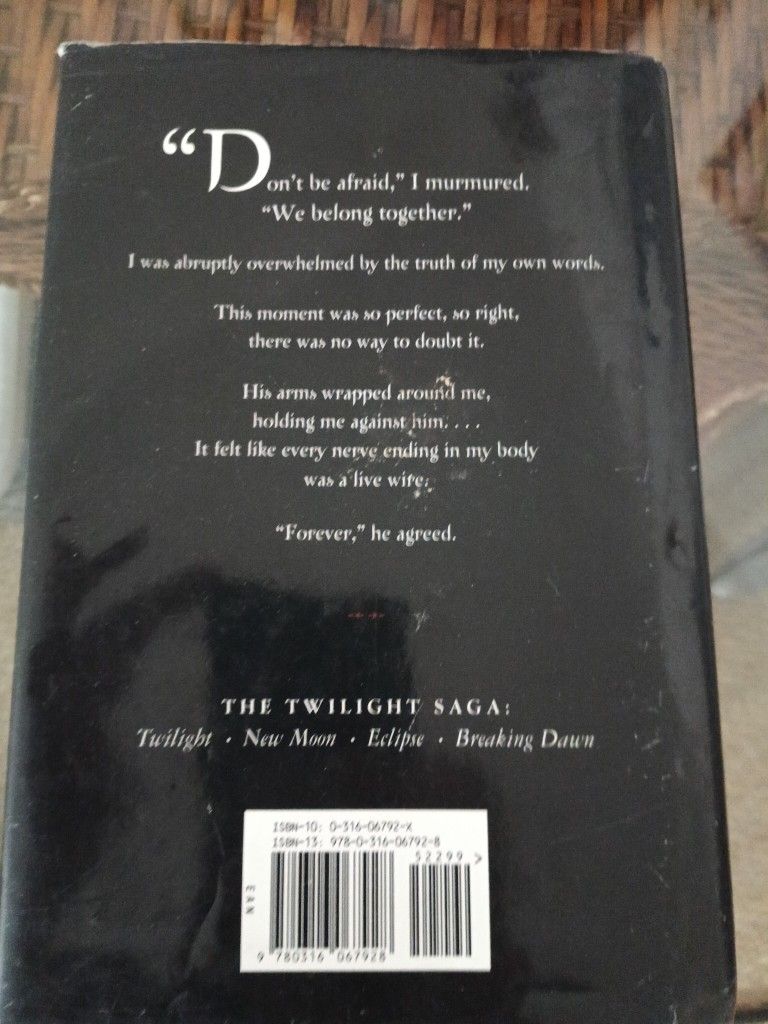 Breaking Dawn By Stephanie Meyer - photo 2