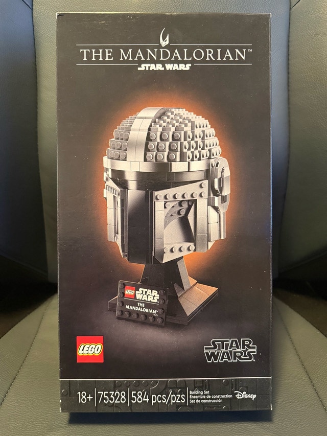 Lego Star Wars The Mandalorian Helmet