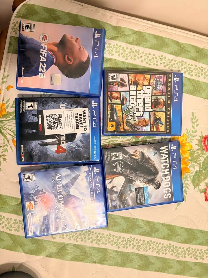 PS4 Pro 1TB - photo 2