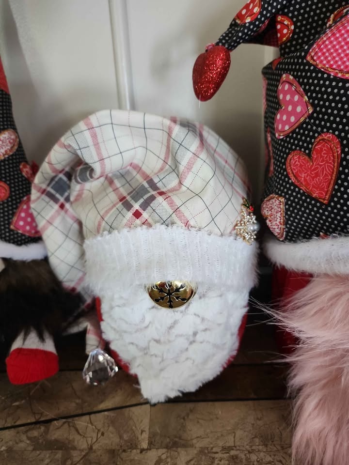 Handmade Decorative Gnomes - photo 5